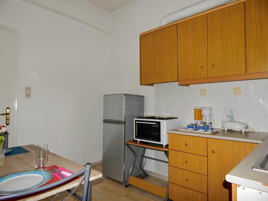 Cozy Apartment For 2-5 People-Center Tripoli 1 Bagian luar foto