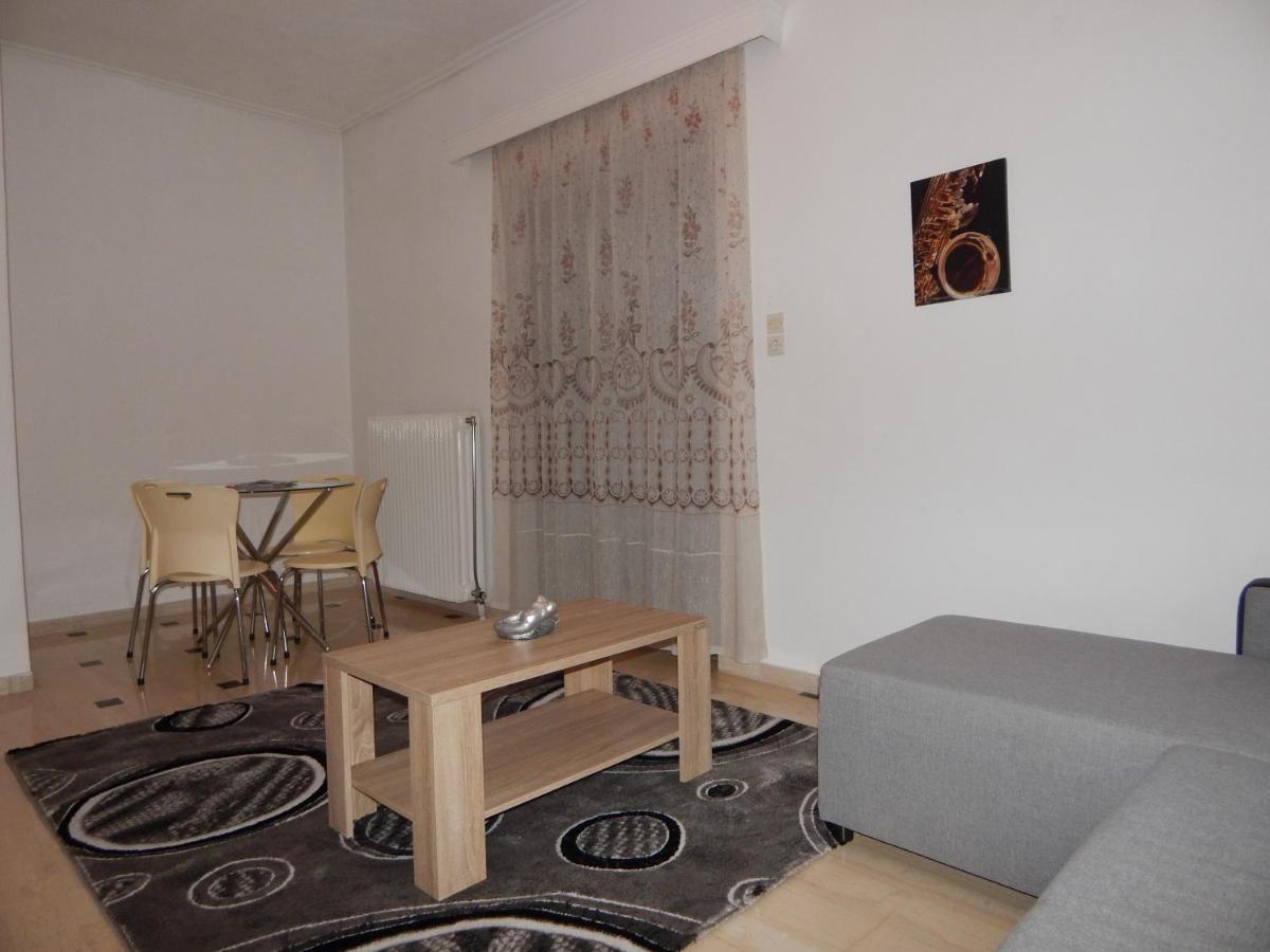 Cozy Apartment For 2-5 People-Center Tripoli 1 Bagian luar foto